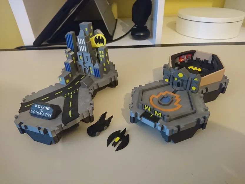 Little Cities - Wayne Manor / Batcave - Image 14