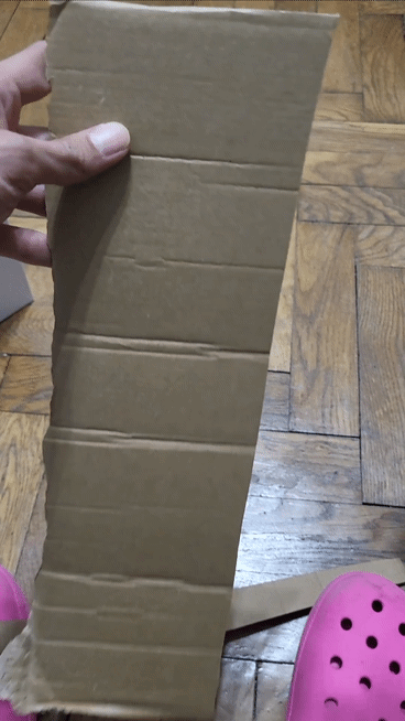 Dao cắt dải bìa carton làm cat scratcher (supportless) - Thumbnail 1