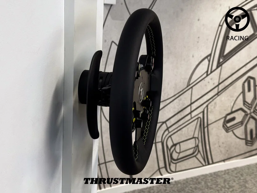 THRUSTMASTER: Ngàm quick release gắn tường cho vô lăng Thrustmaster - Image 1