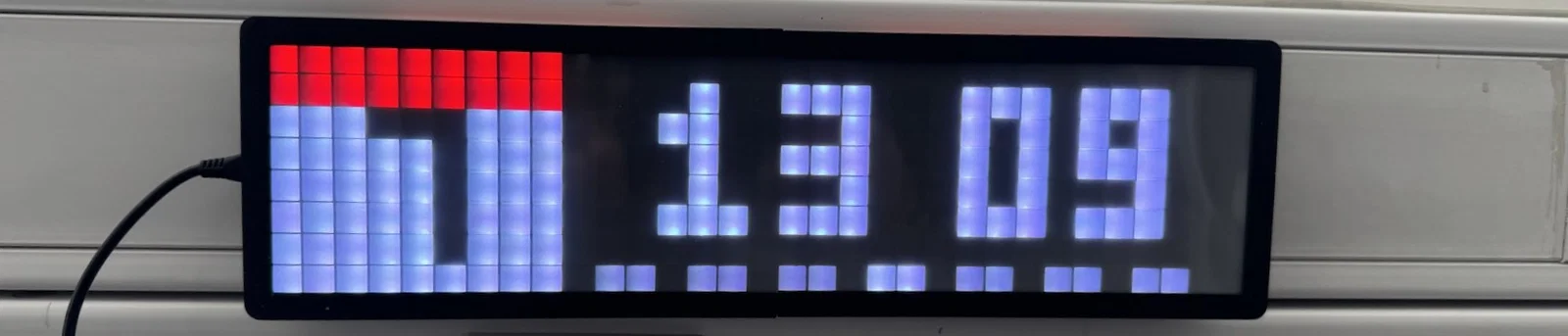 AWTRIX 8x32 WS2812B flex LED với ESP32 - Image 1