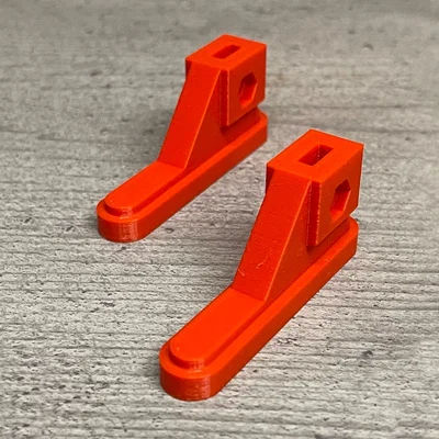 Zwingenfuß – Chân kẹp cho ray C-profile trên Führungsschiene