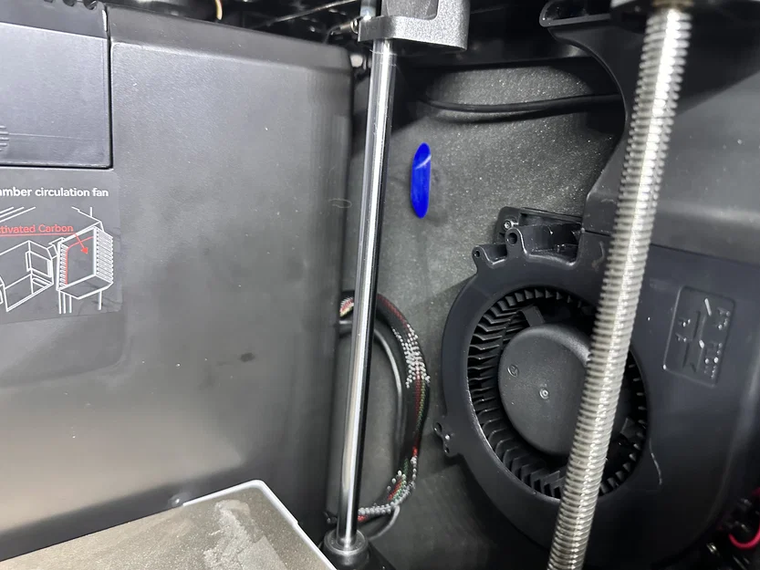 Miếng ốp bảo vệ dây cáp cho máy in 3D Qidi Plus 4 - Image 1