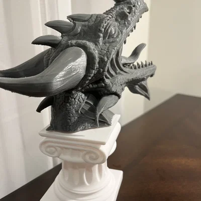 Bàn thờ Đầu Rồng (Dragon Head Altar)