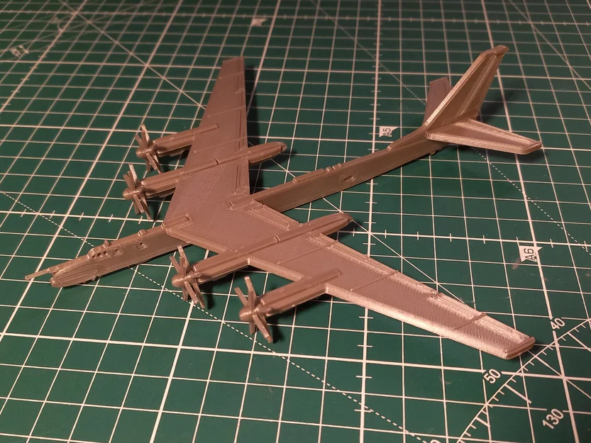 Tupolev Tu-95 Kit Card - Image 1