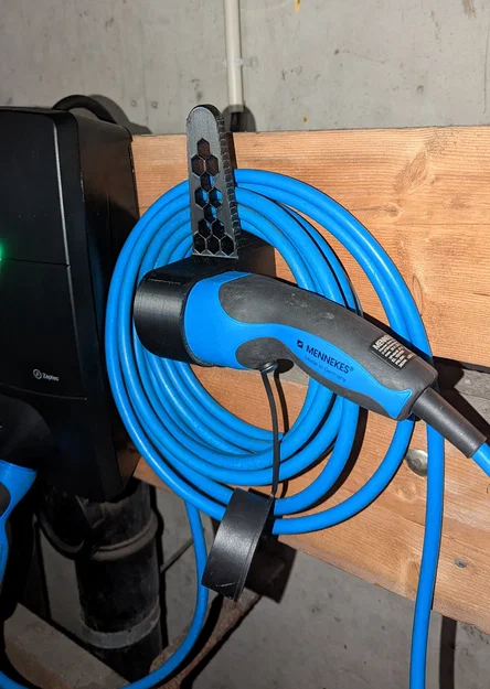 Giá đỡ 90 độ cho đầu sạc EV Type 2 - Image 4