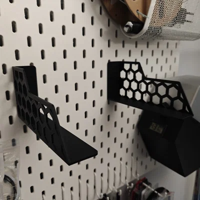Kệ Ikea Skadis cho hộp filament (xếp chồng, hoạ tiết lục giác)