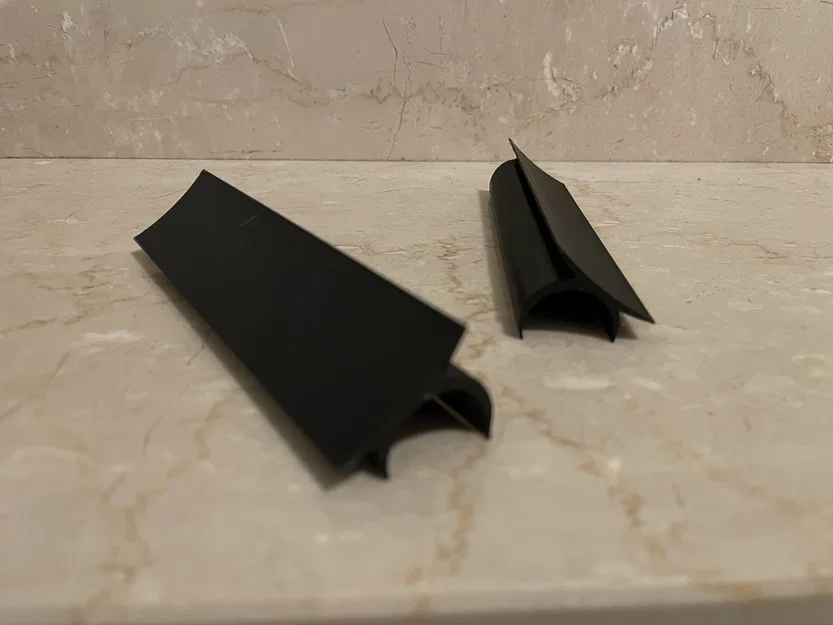 VW Caddy - Trunk-Rain-Shield - Image 3