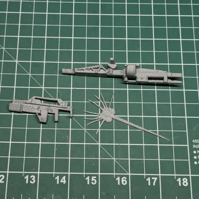 Bộ phụ kiện vũ khí Aliens cho Dummy 13 - Mô hình 3D ấn tượng