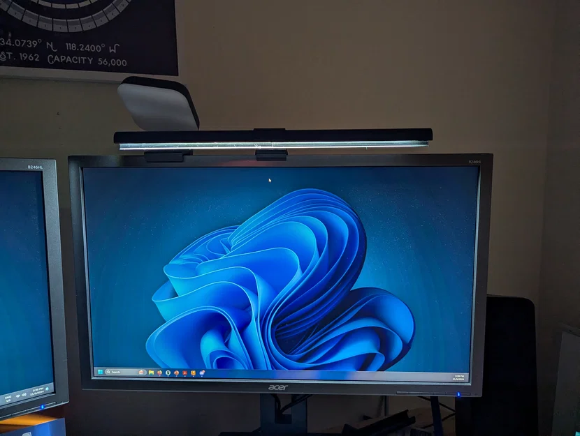 Thanh đèn màn hình cải tiến (Improved Monitor Light Bar) - Image 3