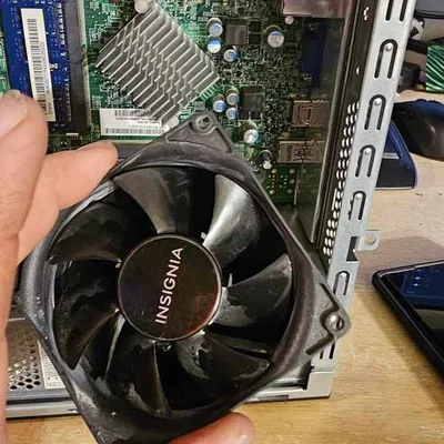 Bộ chuyển đổi quạt tản nhiệt 40mm sang 80mm cho máy tính