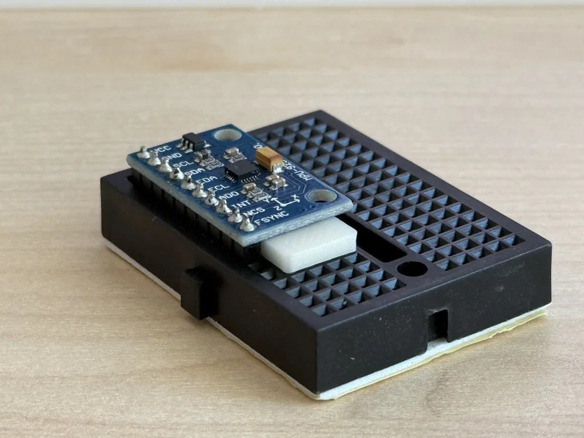 Cữ kê hỗ trợ hàn header pin cho Breadboard và PCB - Image 2