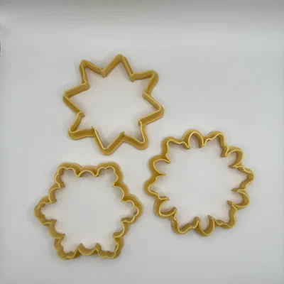 Bộ khuôn cắt và dập bánh hình bông tuyết 3D cho mùa Giáng sinh