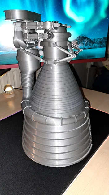 Động cơ Rocketdine F1 tỉ lệ 1:10 - Image 1