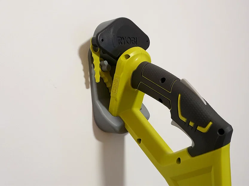 Giá treo tường cho máy cắt cỏ Ryobi (Ryobi Lawn Trimmer Wallmount) - Image 3