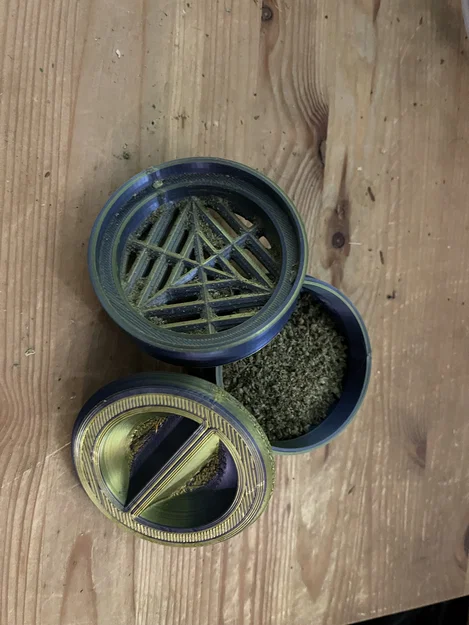 Grinder – Cối xay 3 phần gọn nhẹ - Image 1