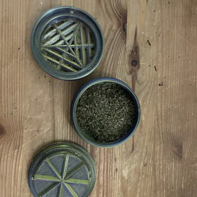 Grinder – Cối xay 3 phần gọn nhẹ