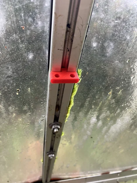 Kẹp Greenhouse Clip cho rãnh nhôm T-rail - Image 1
