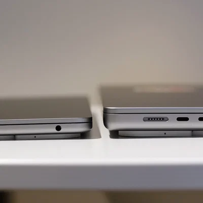 Chân đỡ gập siêu mỏng cho laptop MacBook Air
