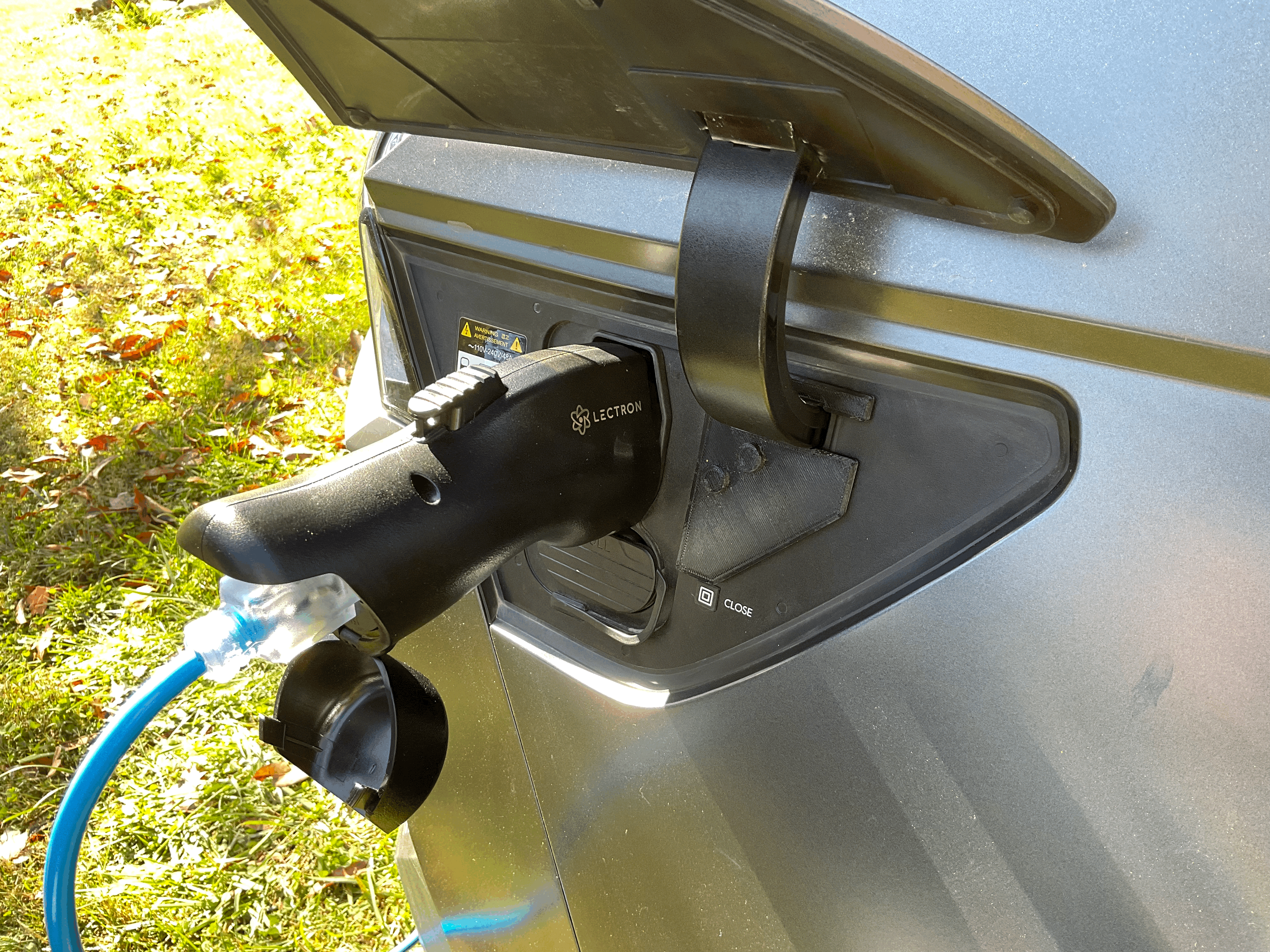 Tấm che đèn cổng sạc cho xe IONIQ 5 - Image 2