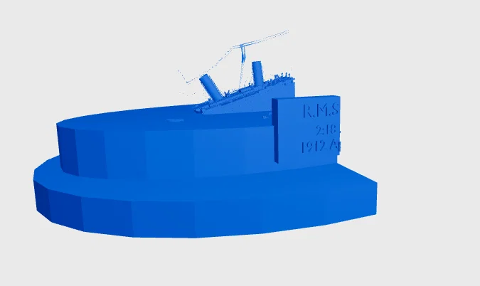 Mô hình trưng bày Titanic đang chìm (Titanic Sinking Display) - Image 3
