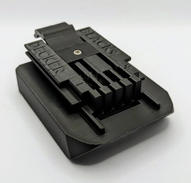 Adapter pin Dewalt sang dụng cụ Black and Decker - Image 1