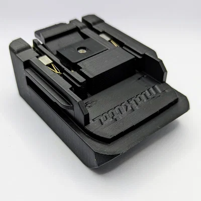 Adapter pin Dewalt sang dụng cụ Makita (Dewalt Battery to Makita Tools adaptor)