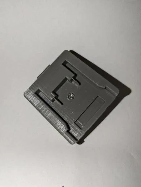 Adapter pin Ozito sang Xfinity (Aldi) skin - Image 2