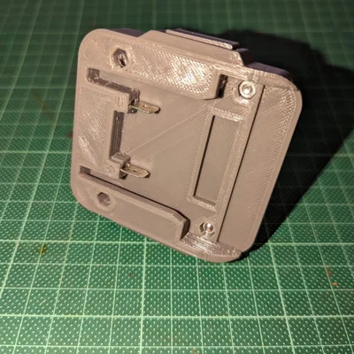 Adapter Ozito Battery to Ryobi Skin (Đổi pin Ozito/Einhell sang Ryobi)