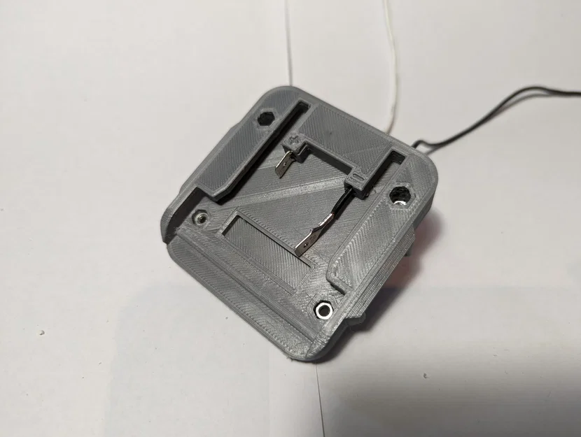 Adapter Ozito Battery to Ryobi Skin (Đổi pin Ozito/Einhell sang Ryobi) - Image 5