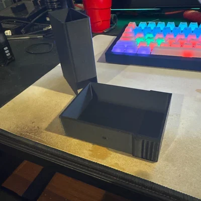 Hộp Thuốc Lá Trượt (Sliding Cigarette Case)