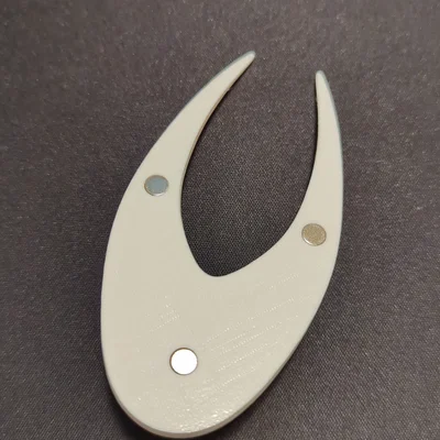 Nam châm tủ lạnh Hollow Knight và Hornet in 3D độc đáo