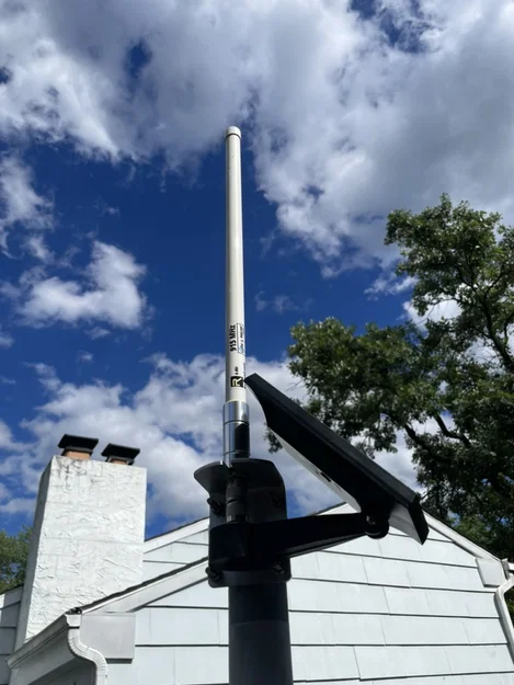 Giá đỡ anten N-Type cho Meshtastic từ đèn solar Harbor Breeze (Antenna Mount) - Image 2