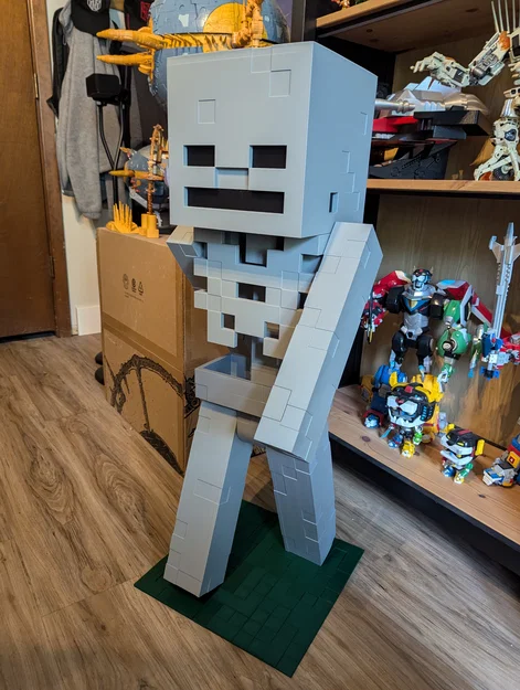 Mô hình Minecraft Skeleton khớp nối khổng lồ cao 3 feet (Action Figure) - Image 1
