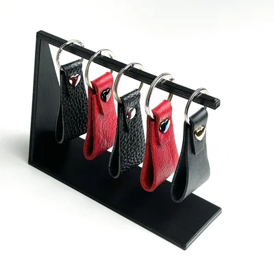 Kệ trưng bày móc khóa (Keychain display stand)