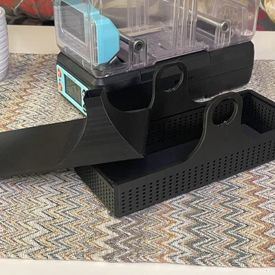 Khay hạt hút ẩm & nắp phễu PolyDryer (Dessicant Tray and Lid)