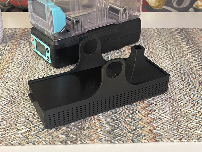 Khay hạt hút ẩm & nắp phễu PolyDryer (Dessicant Tray and Lid) - Image 6