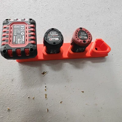 Giá Treo Pin Parkside X12V 4 Vị Trí - Phụ Kiện Workshop Gọn Gàng
