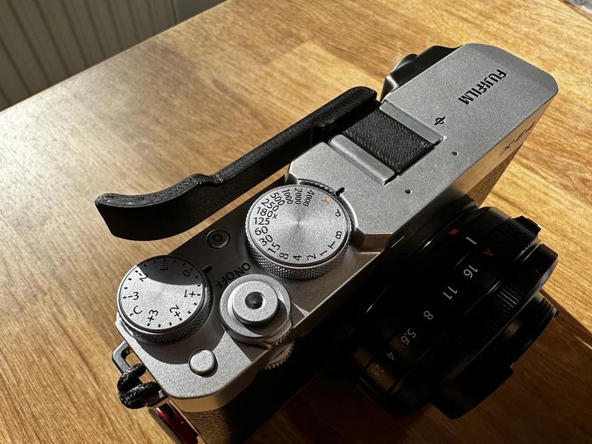 Tay bám ngón cái gắn hot shoe cho Fujifilm X-E4 - Image 2