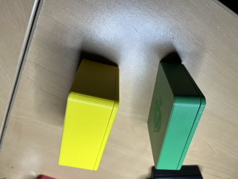 Hộp bấm mở đựng bài tây (Playing Card Snap Box) - Image 2