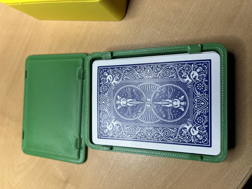 Hộp bấm mở đựng bài tây (Playing Card Snap Box) - Image 3