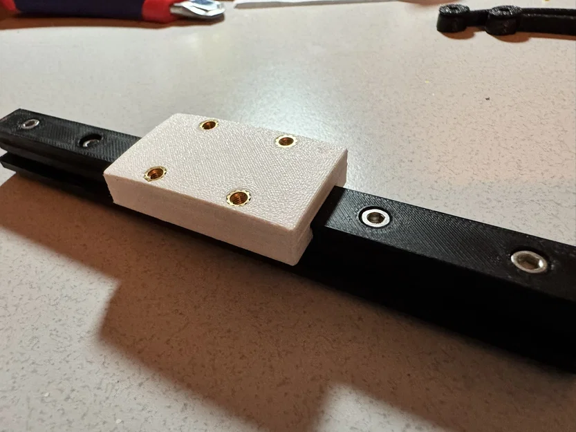 Ray + carriage MGN12H (in 3D) cho Heat Insert Press - Image 1