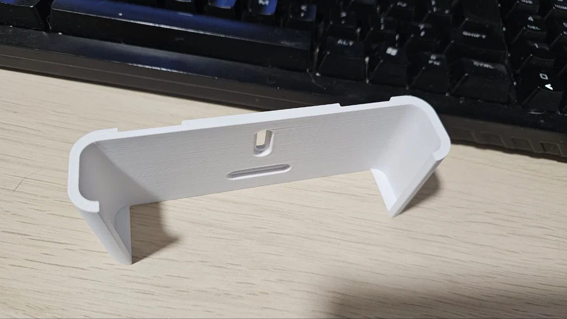 Giá treo tường Ubiquiti Unifi USW-Flex-Mini 2.5G 5 (Wall Mount) - Image 9