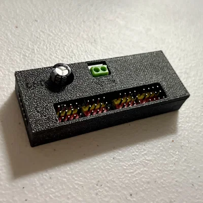 Hộp PCA9685 servo driver có lỗ – nắp sửa cho tụ cao