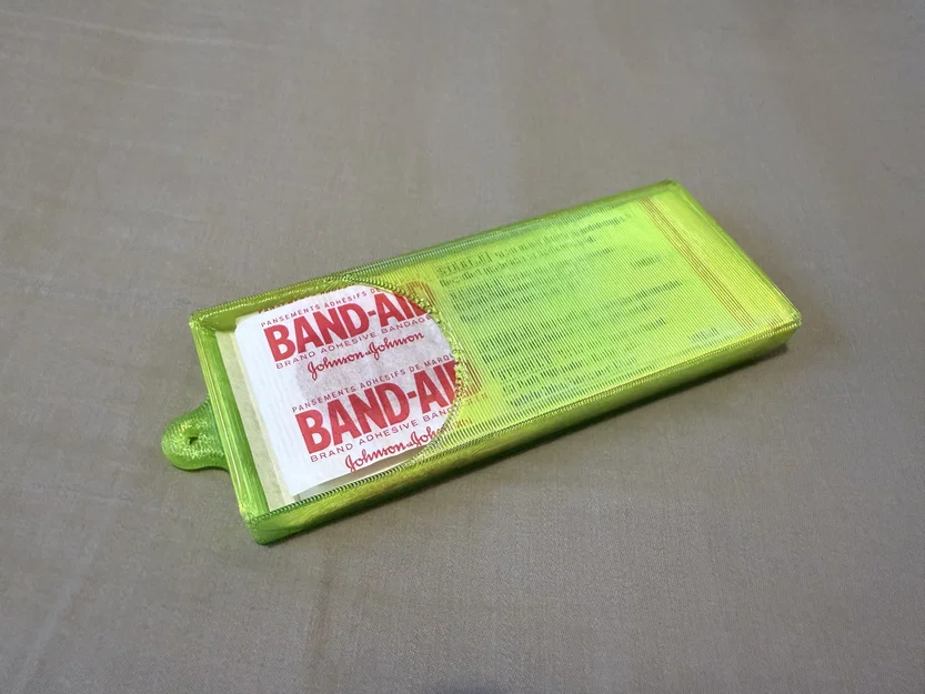 Hộp đựng băng cá nhân Band-Aid (Bandage Holder) - Image 1