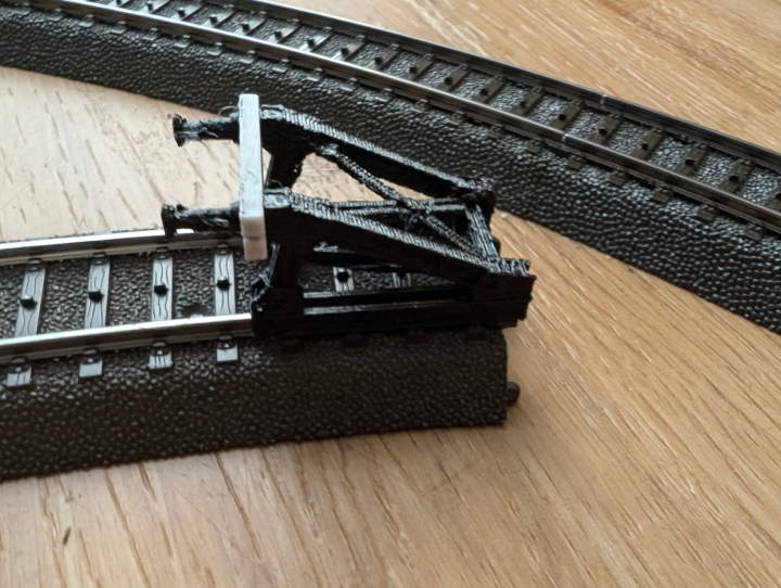 Chặn cuối đường ray H0 Rail Buffer Stop Prellbock 1:87 - Image 1