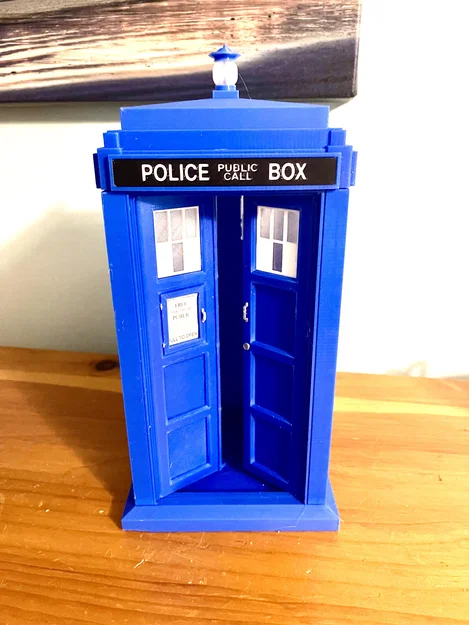 TARDIS Module (Cỡ Lớn) có cửa bản lề - Image 1