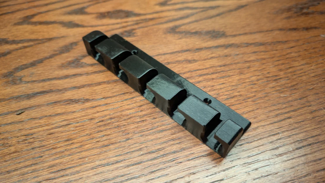 Khay Sắp Xếp Dây Cáp Để Bàn Chắc Chắn - Image 2