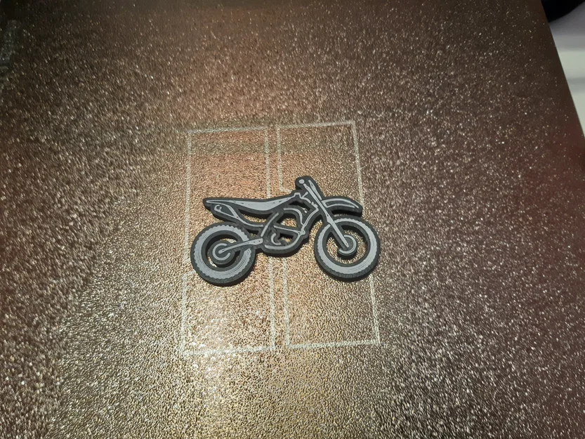 Móc khóa xe địa hình Motocross 3D in 2 màu cực chất - Image 2