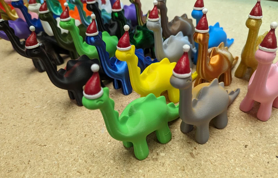 Mô hình khủng long Giáng sinh đáng yêu - Cute Stylized Dinosaur Santa - Image 1