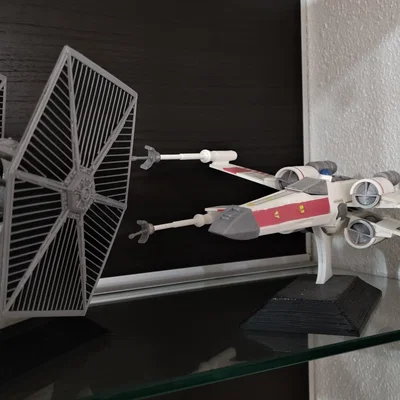 TIE Fighter (Tie Heavy Gunner) – bản dựng lại để in MMU